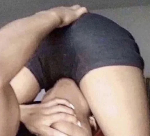 Стикер 👅 из набора Join 4 More Party
