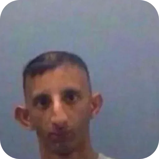 Стикер 😨 из набора البو علي ::