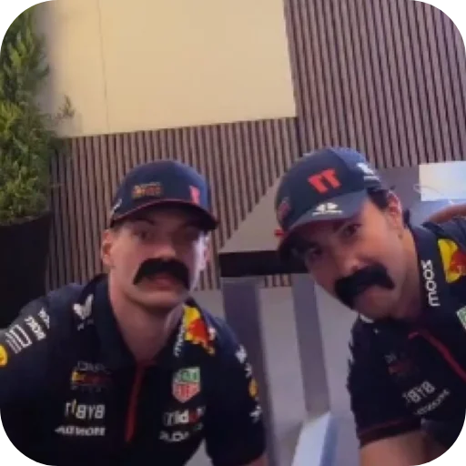Стикер ⛑ из набора Max Verstappen