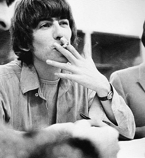 Стикер ➖ из набора The Beatles