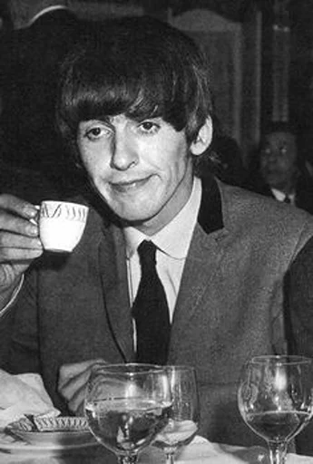 Стикер ➖ из набора The Beatles