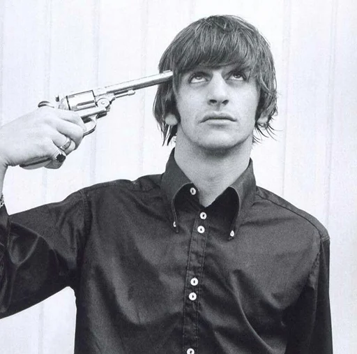 Стикер ➖ из набора The Beatles
