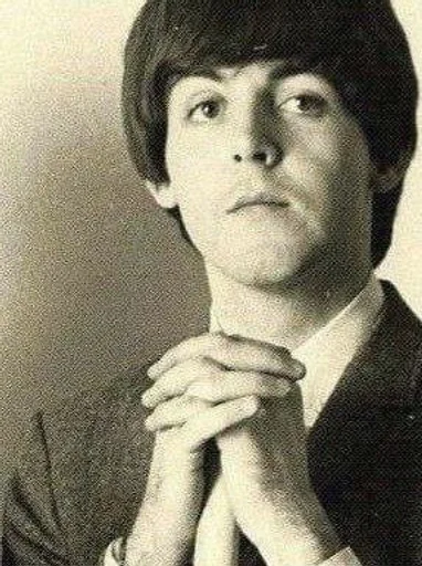 Стикер 🙏 из набора The Beatles ::
