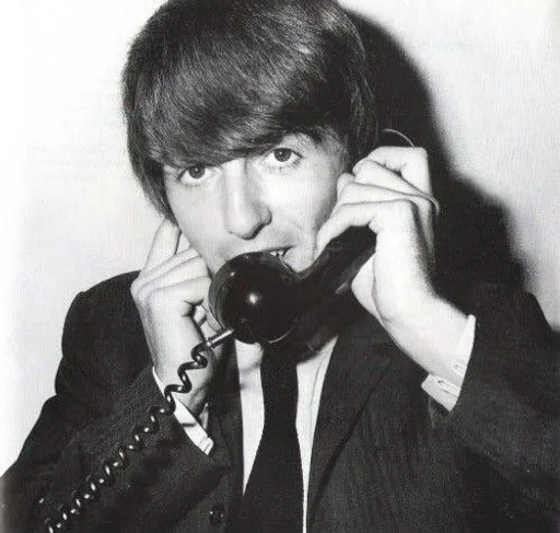 Стикер 📞 из набора The Beatles ::