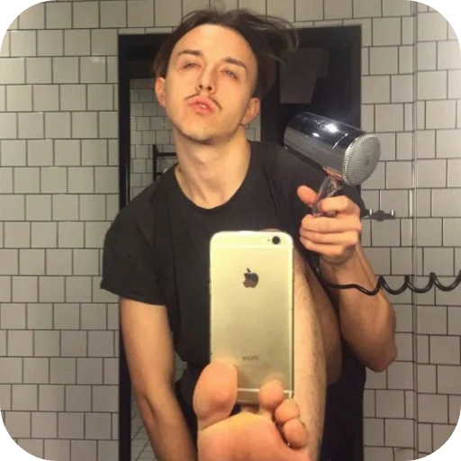 Стикер 🤳 из набора Tommy Cash
