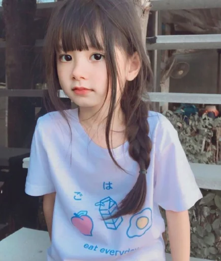 Стикер 🦋 из набора Asian 🦋