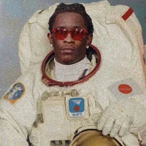 Стикер 👨‍🚀 из набора 