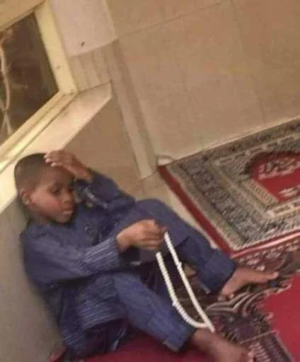 Стикер 😔 из набора Больше стиков тут: