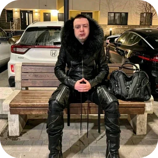 Больше стиков тут: