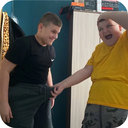 Стикер ✋ из набора мой набор не воровать 2
