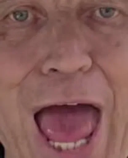 Стикер 🤩 из набора SVETLOLIKI